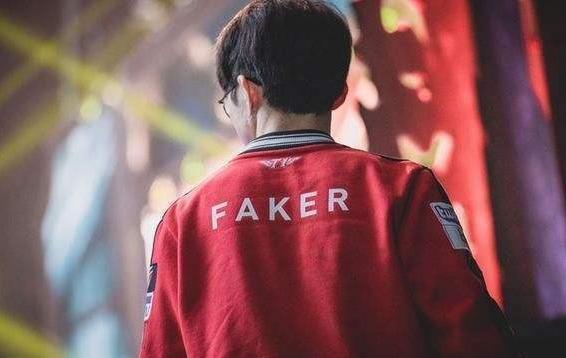 你上你也行？CSGO教练到底需要什么样的技能