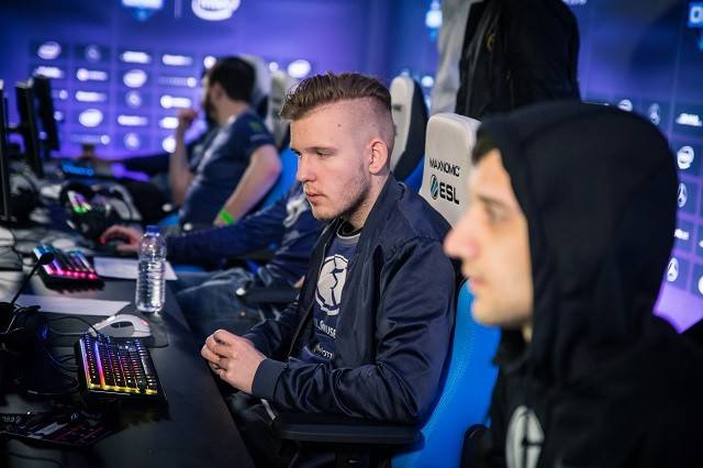 LOL官推分享IG击杀榜：Rookie居首，JackeyLove、Theshy上榜！