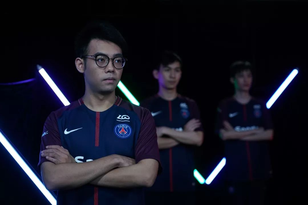 阿莱鳄鱼哈！迅豹女屠杀狂潮赫瑞奥恩研究i6 JD Gaming 拉回一座城市