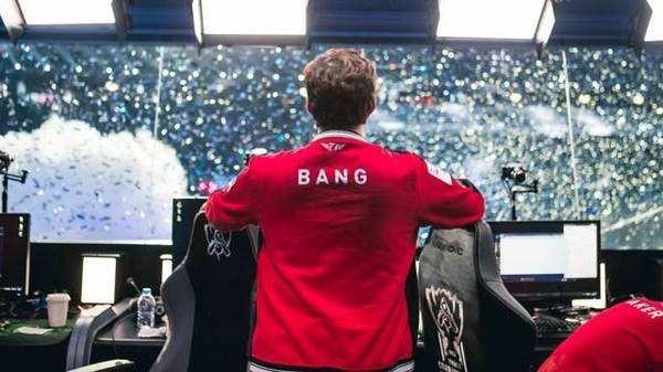 LOL官方宣布：删除荣誉法球和魔法引擎奖励，只给通行证经验