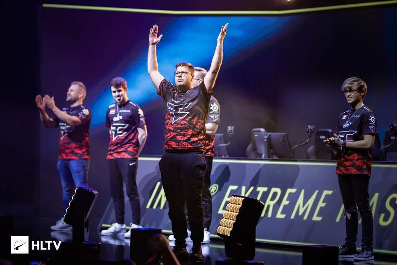 CSGO IEM 里约Major选手和观众疯狂互动？