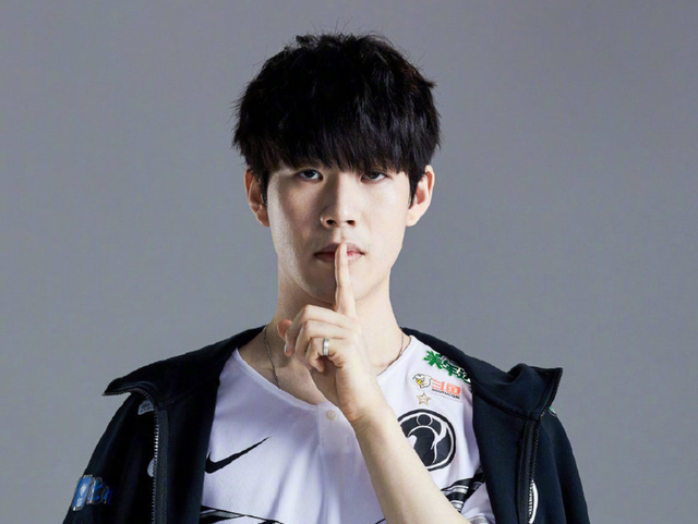 里程碑：Xiaohu达成LPL 5000助攻成就