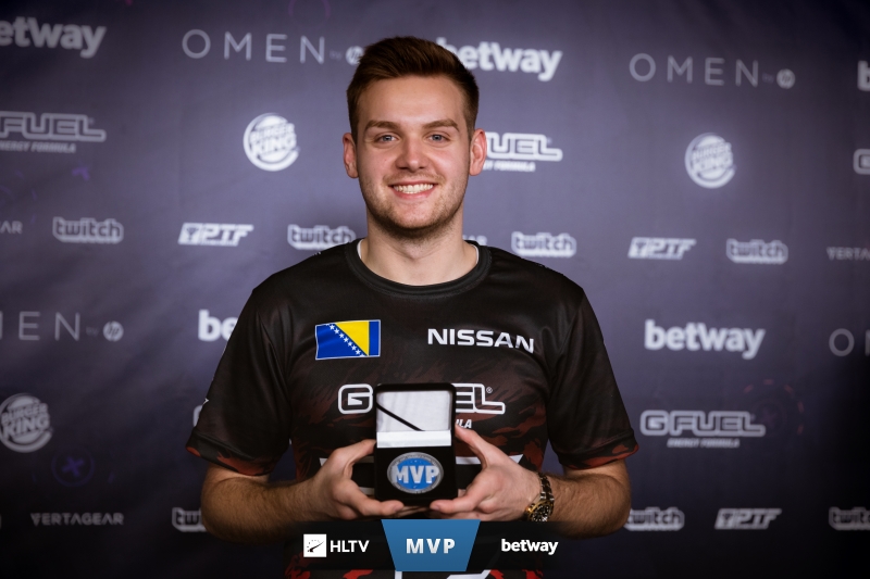 LNG、WBG二队受邀参加韩国KeSPA杯