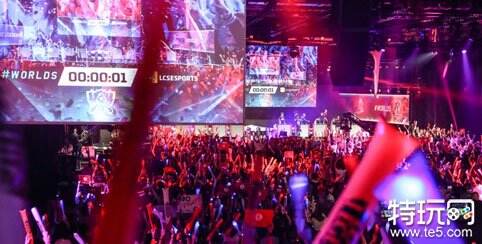 名主播茄子入主WingsUp，振兴CNCS？